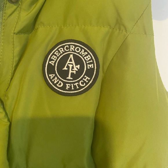Abercrombie & Fitch Addison Down Vest Olive Green - Picture 3 of 4